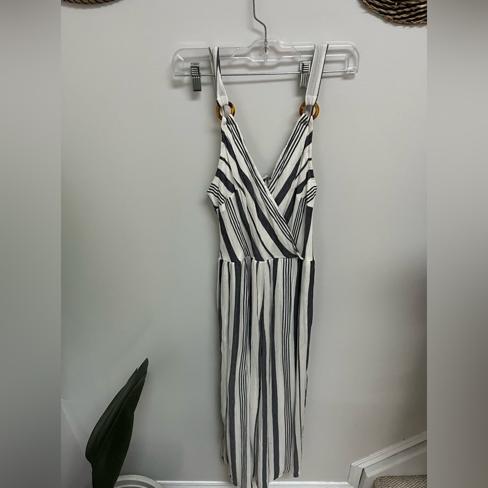 American Eagle jumpsuit New with Tags